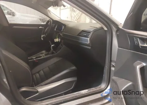 2024 Volkswagen Jetta 1.5T Se z USA, uszkodzony, nr VIN 3VW7M7BU5RM029853